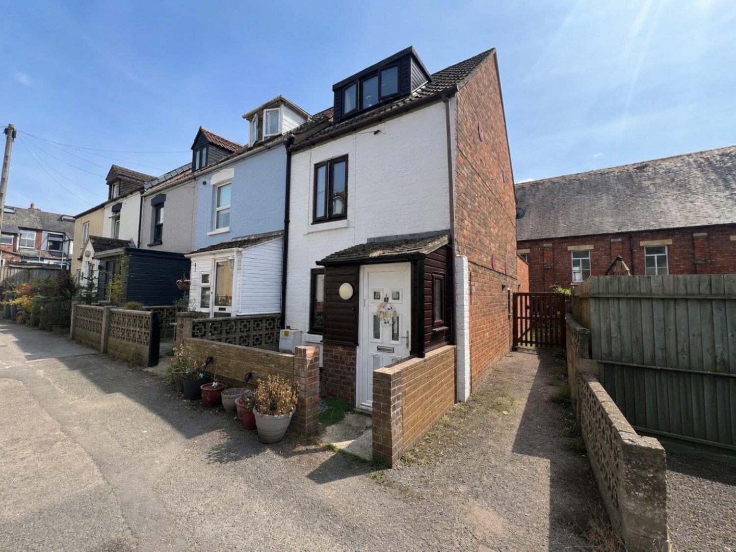 2 bedroom House for sale in Severn View Parade, Newtown, Berkeley, Gloucestershire
