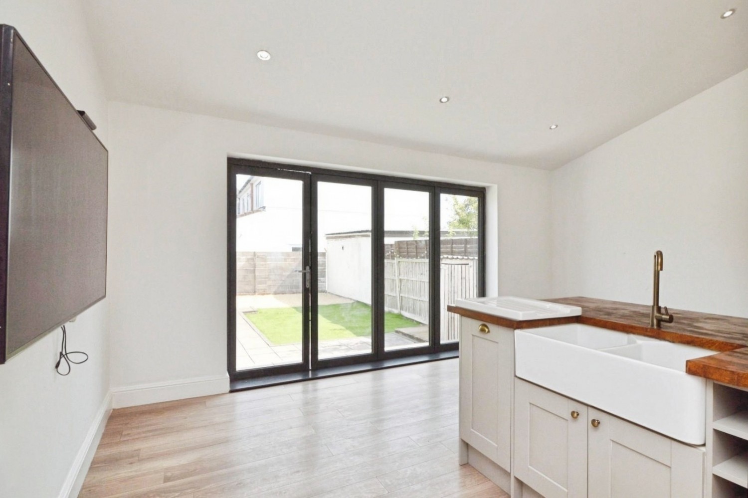 3 bedroom House for sale in Burfoote Gardens, Bristol