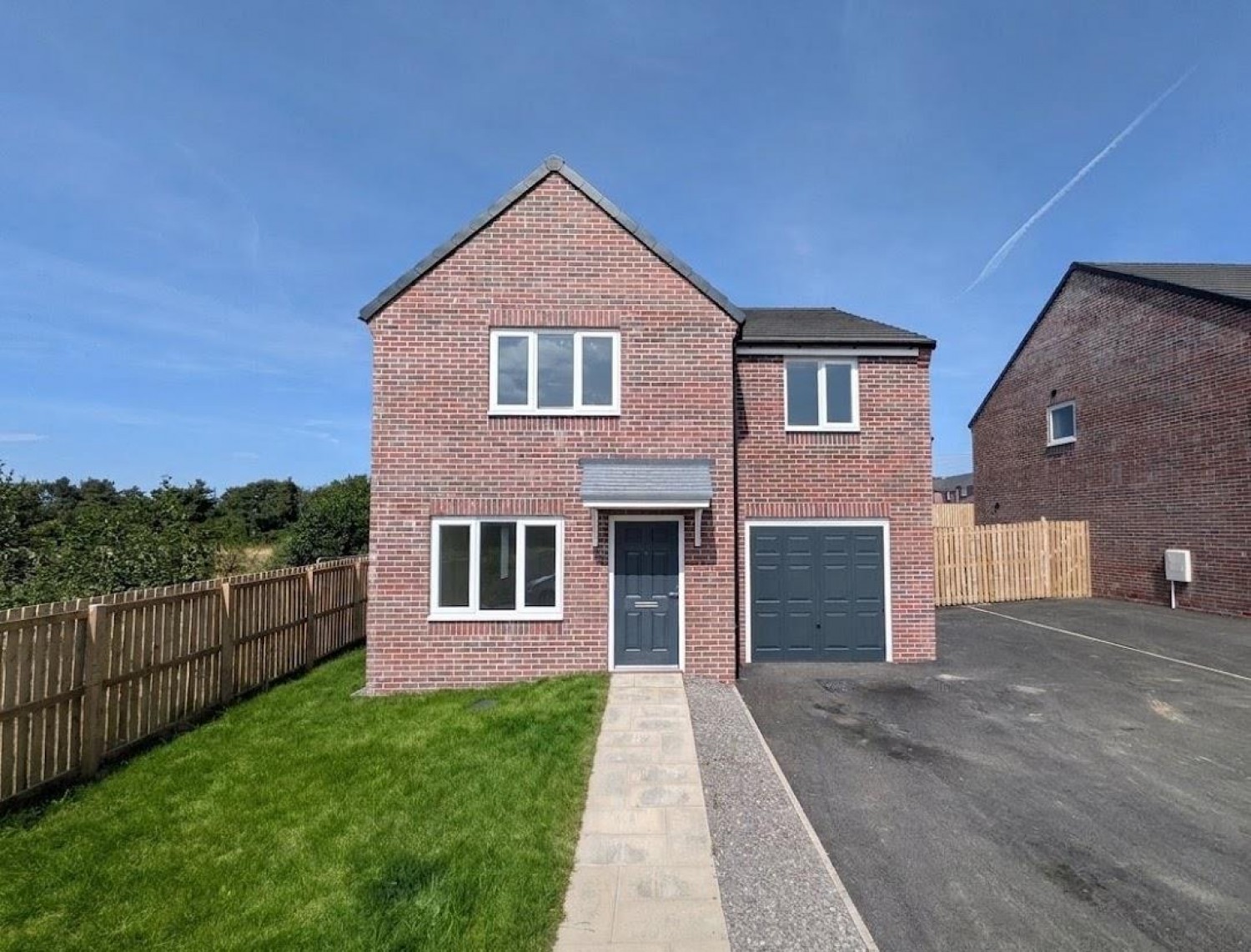 4 bedroom House to let in 11 Rhodes Avenue, Workington