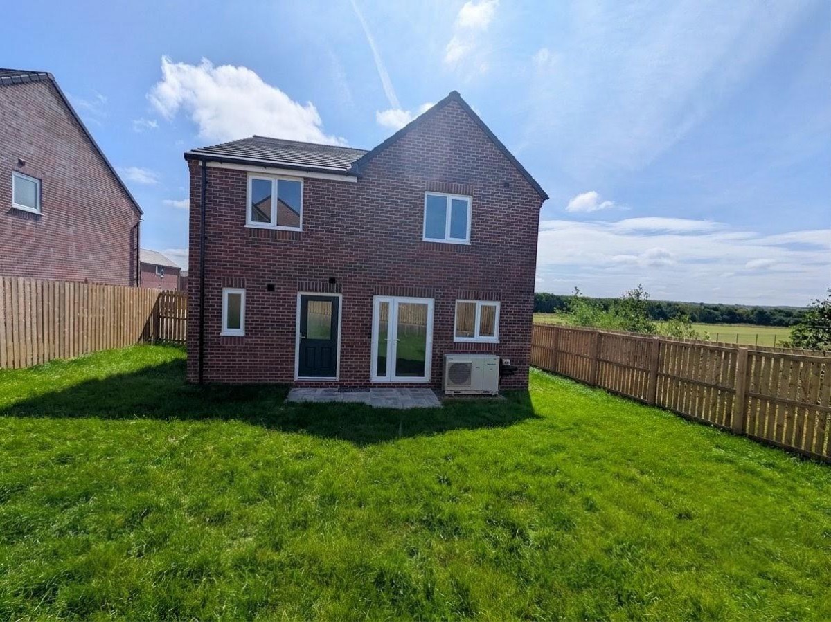 11 Rhodes Avenue, Workington