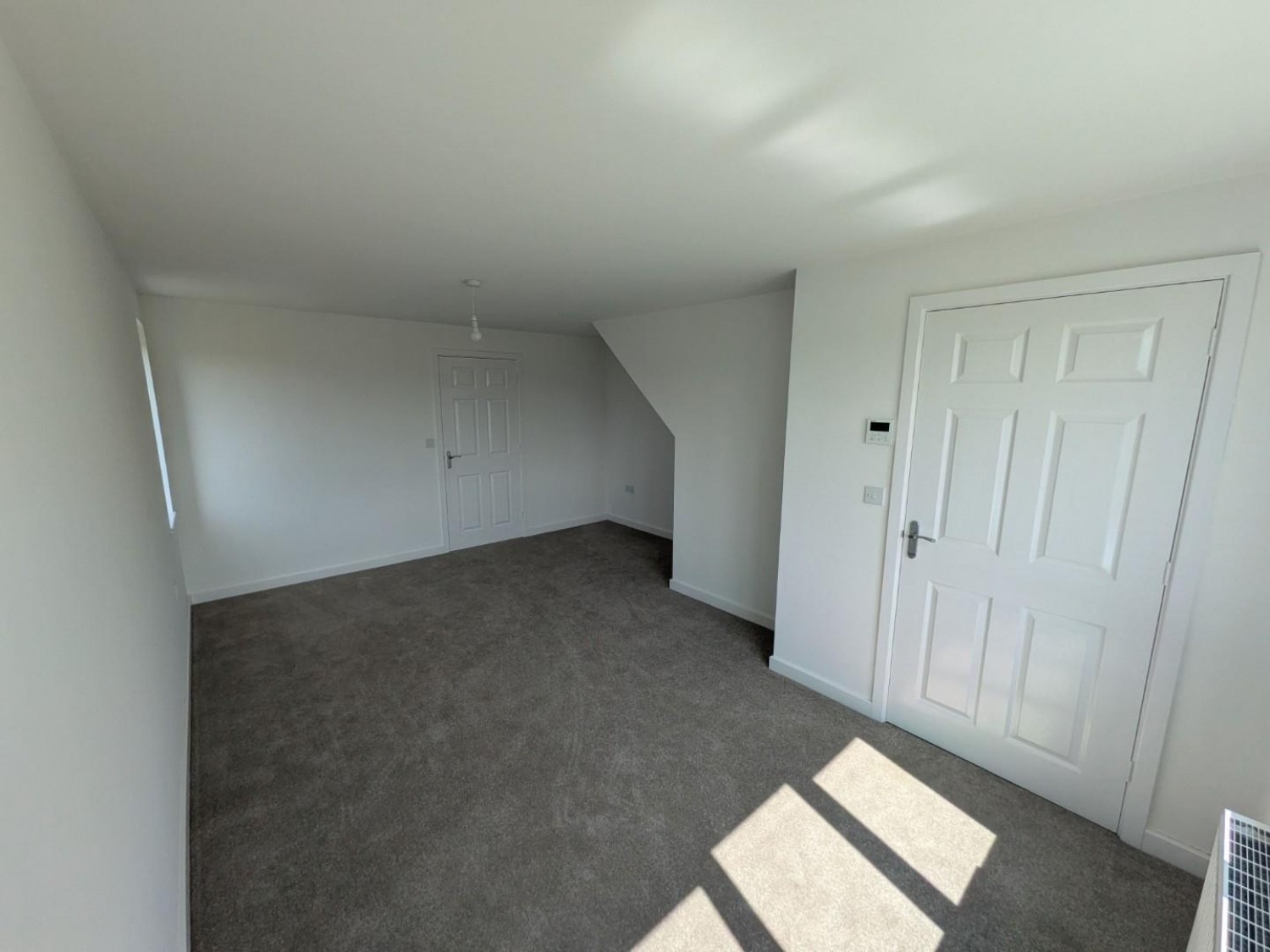 4 bedroom House to let in 11 Rhodes Avenue, Workington