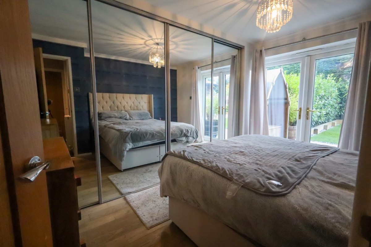 Sparrowfield Close, Carrbrook, Stalybridge