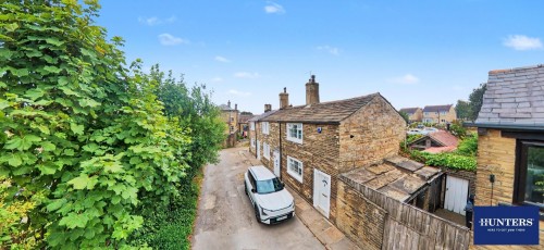 East View, Clayton Heights Queensbury, Bradford, BD13 2RP