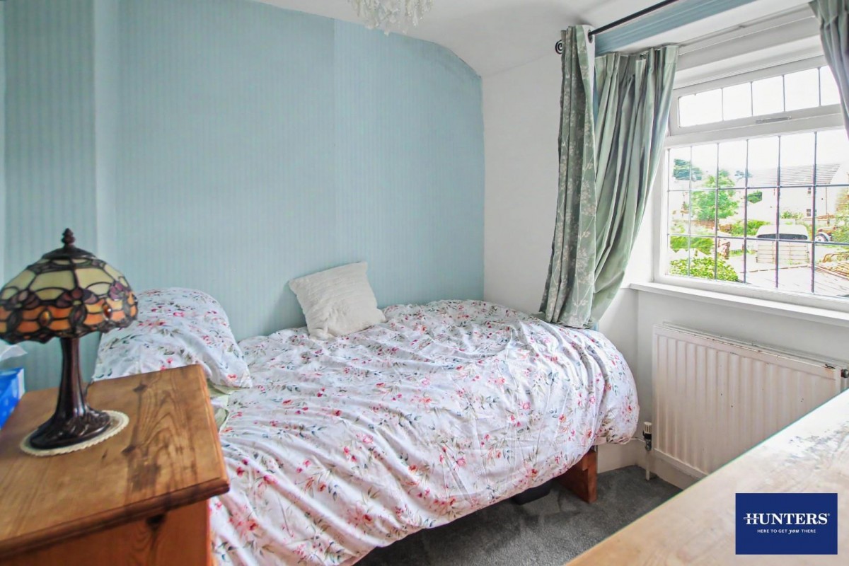 East View, Clayton Heights Queensbury, Bradford, BD13 2RP