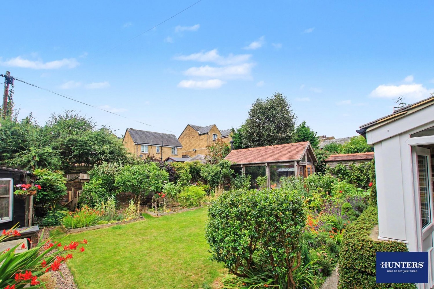 2 bedroom House for sale in East View, Clayton Heights Queensbury, Bradford, BD13 2RP