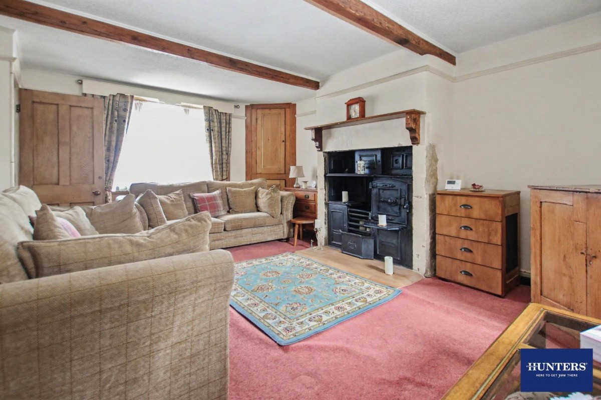 East View, Clayton Heights Queensbury, Bradford, BD13 2RP