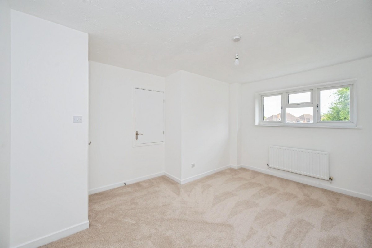 County Drive, Tamworth