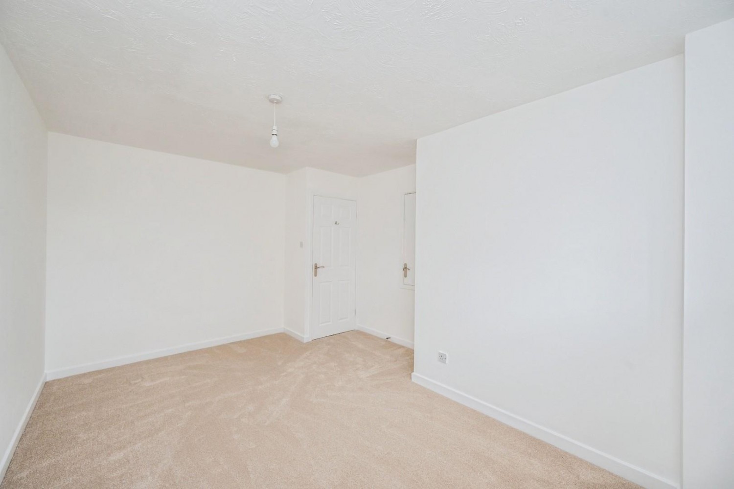 4 bedroom House for sale in County Drive, Tamworth