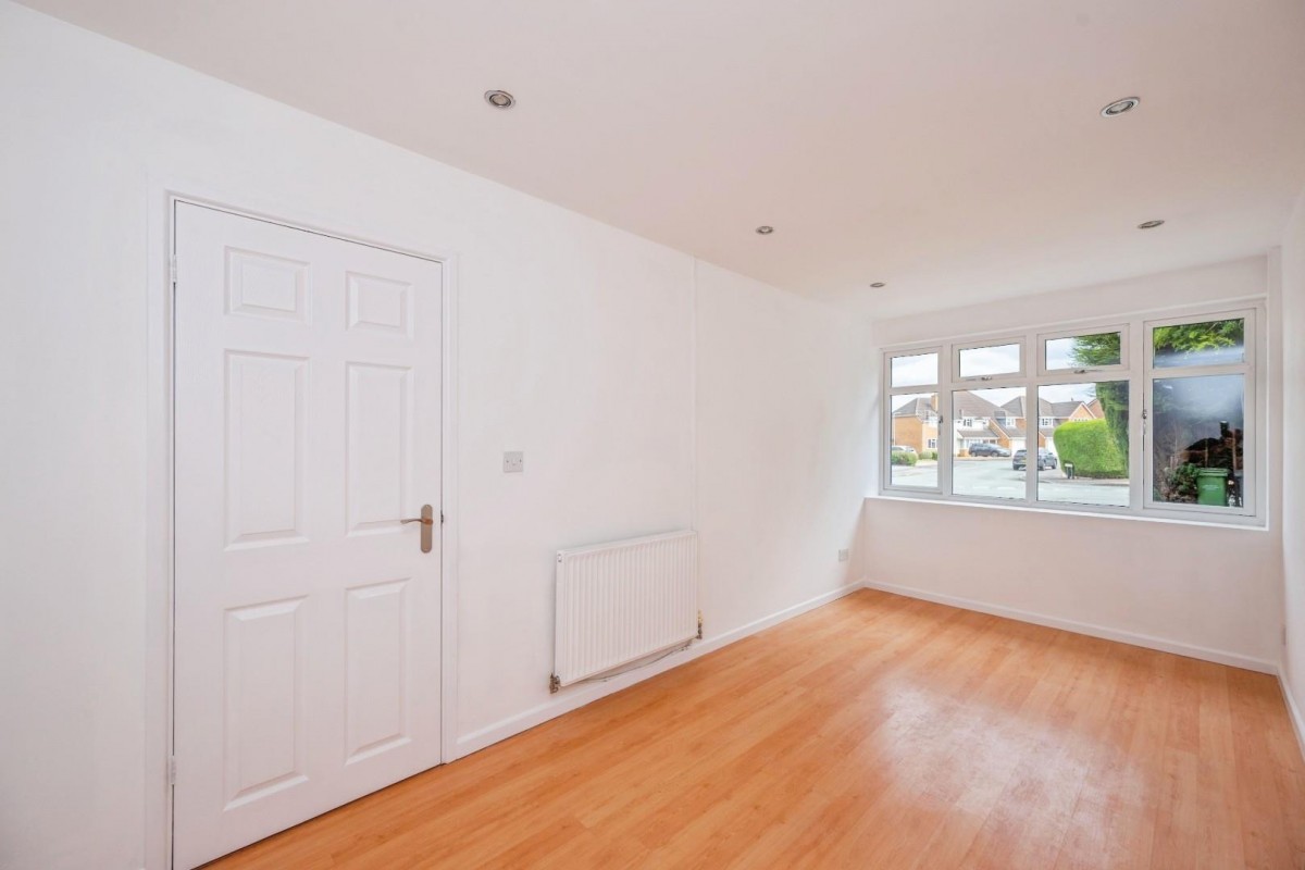County Drive, Tamworth