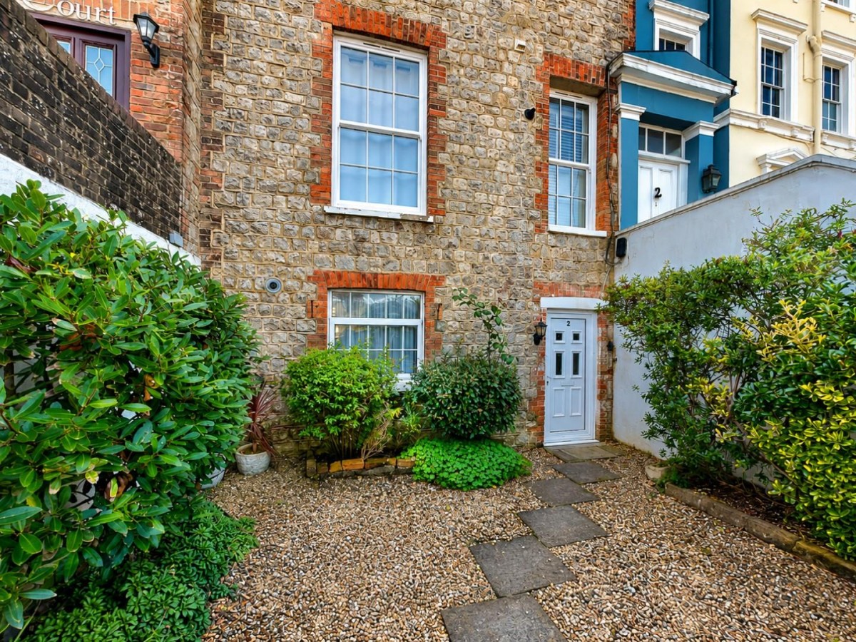 Marine Parade, Hythe