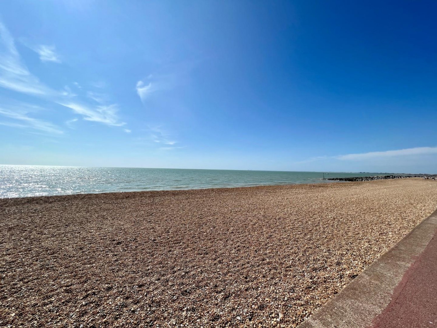 1 bedroom Flat for sale in Marine Parade, Hythe