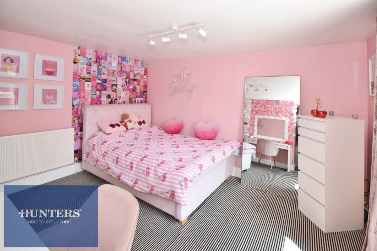 DOVER HOUSE - Old Road, Brampton, Chesterfield, S40 2QU