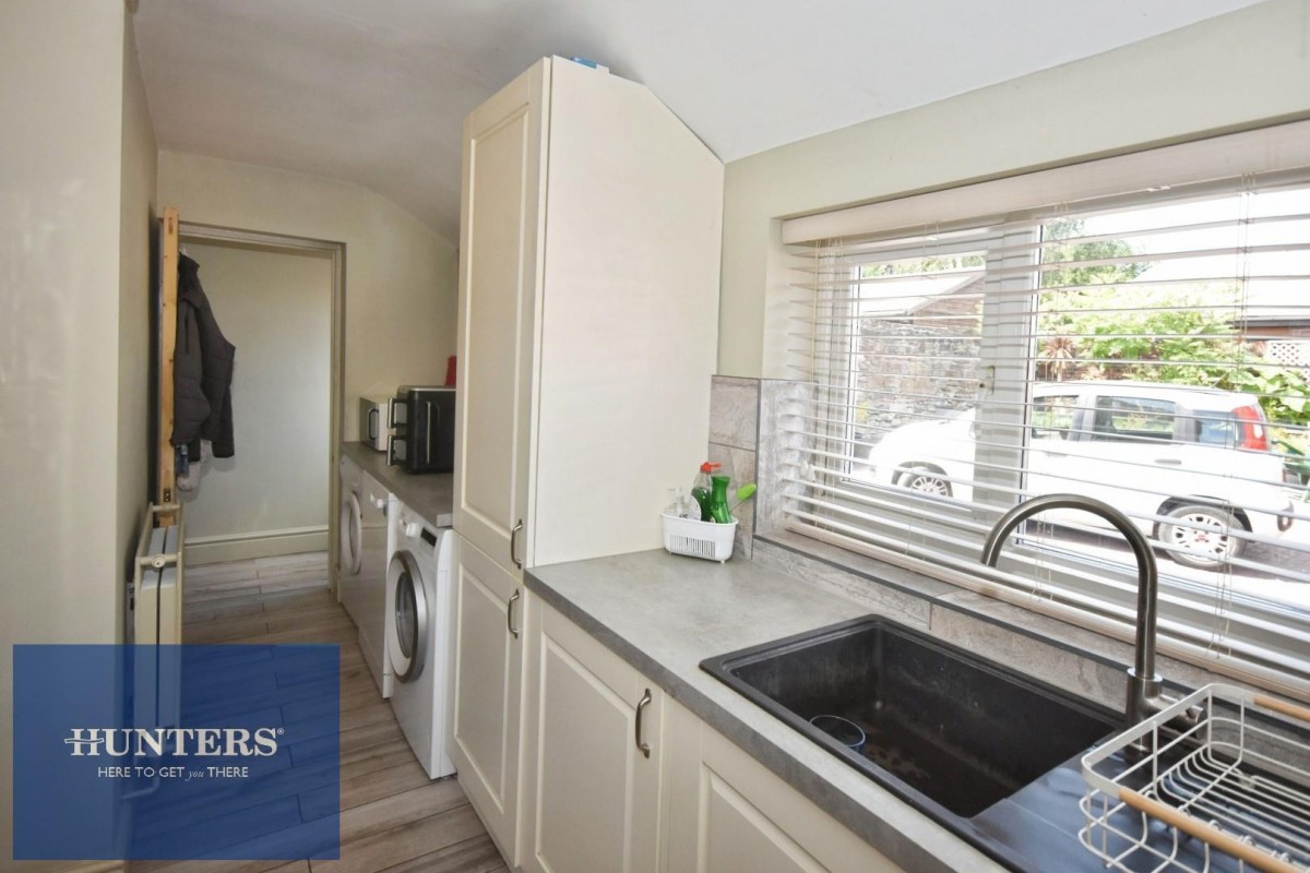 DOVER HOUSE - Old Road, Brampton, Chesterfield, S40 2QU