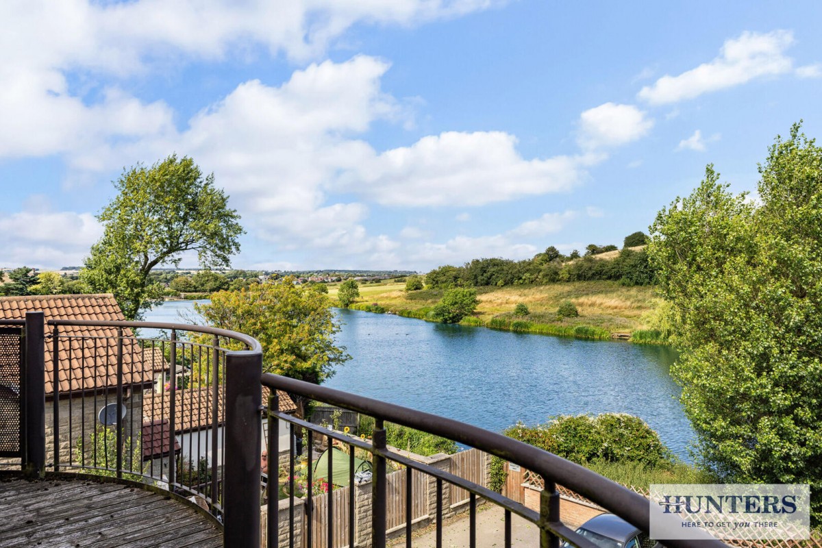 Lakeside Chase, Rawdon, Leeds