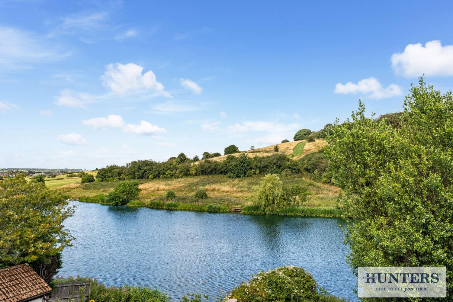 2 bedroom Property for sale in Lakeside Chase, Rawdon, Leeds