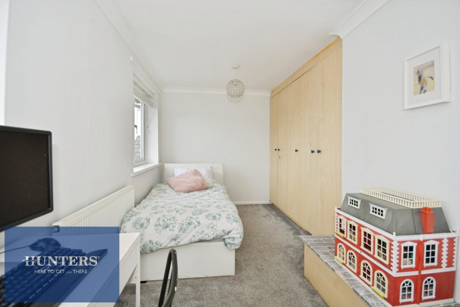 4 bedroom House for sale in Romeley Crescent, Clowne, Chesterfield, S43 4LB