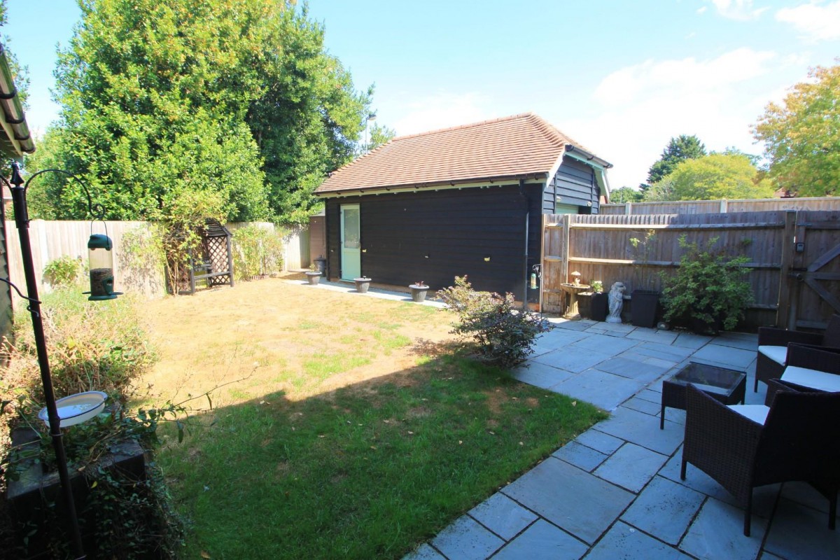 The Framptons, Grange Road, Netley Abbey, SO31 5HZ