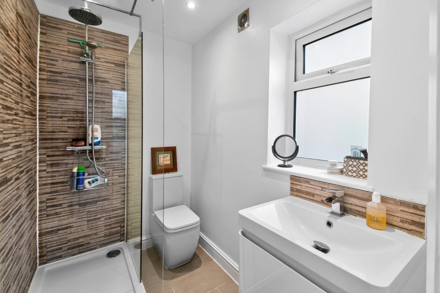 2 bedroom House for sale in Elmwood Street, Harrogate