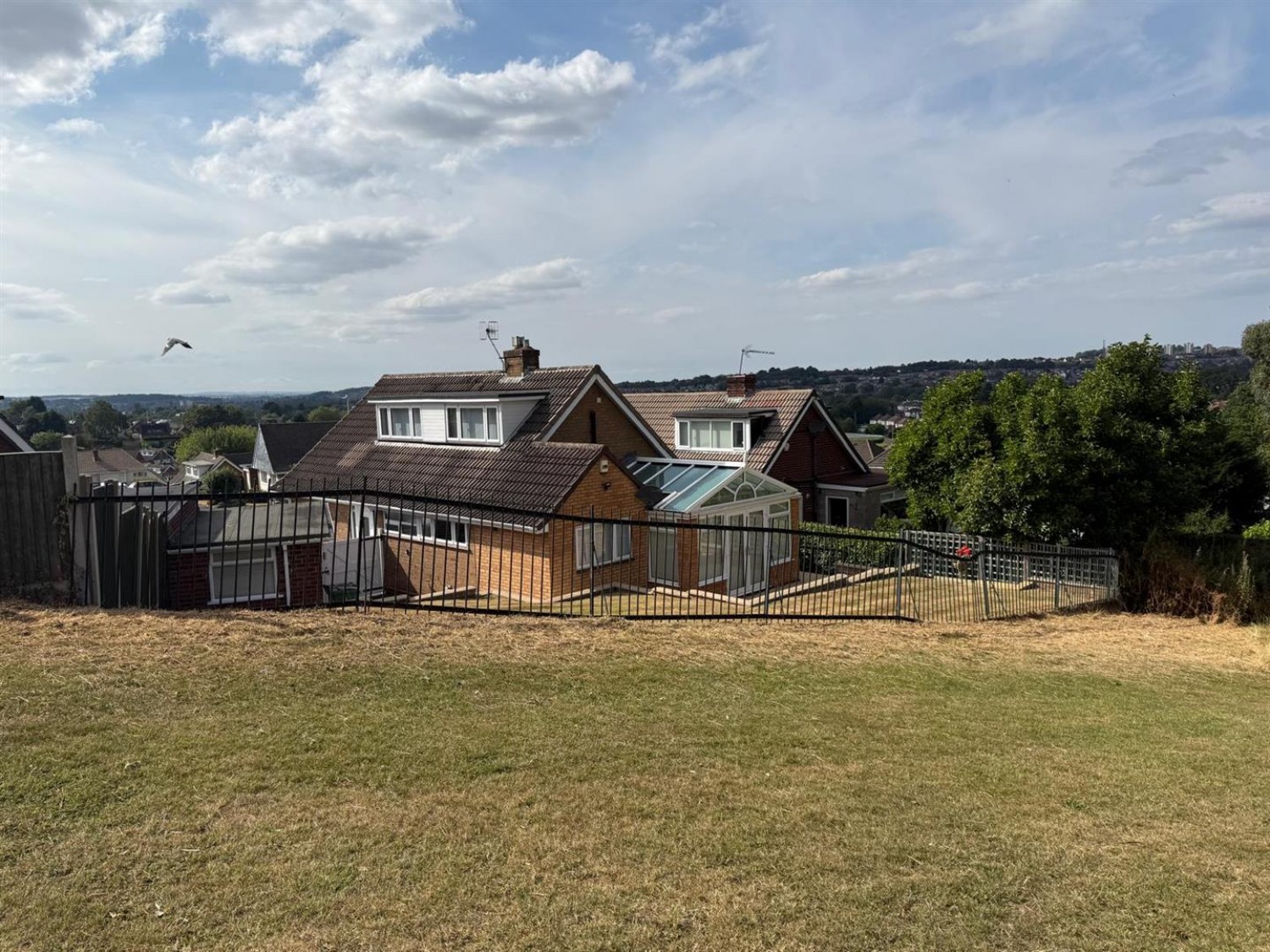 3 bedroom Bungalow for sale in Beacon Rise, Pedmore, Stourbridge, DY9 7HE