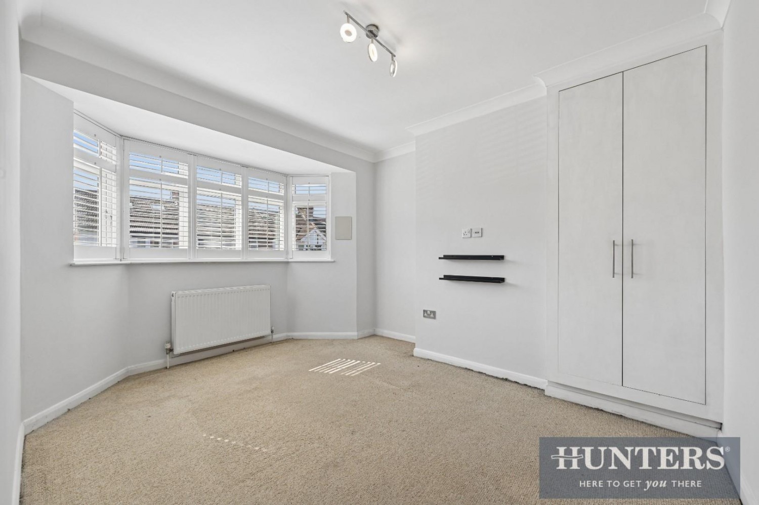 4 bedroom House for sale in Phyllis Avenue, New Malden