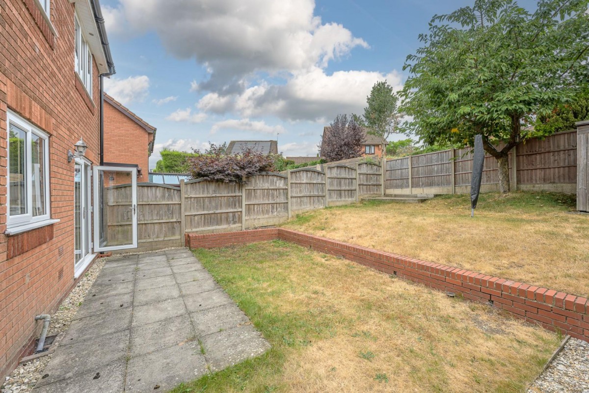 Dearne. Court, Woodsetton, Dudley