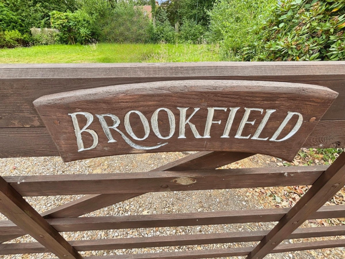 Laughton Wood Corner, Laughton, Gainsborough, DN21 3PY
