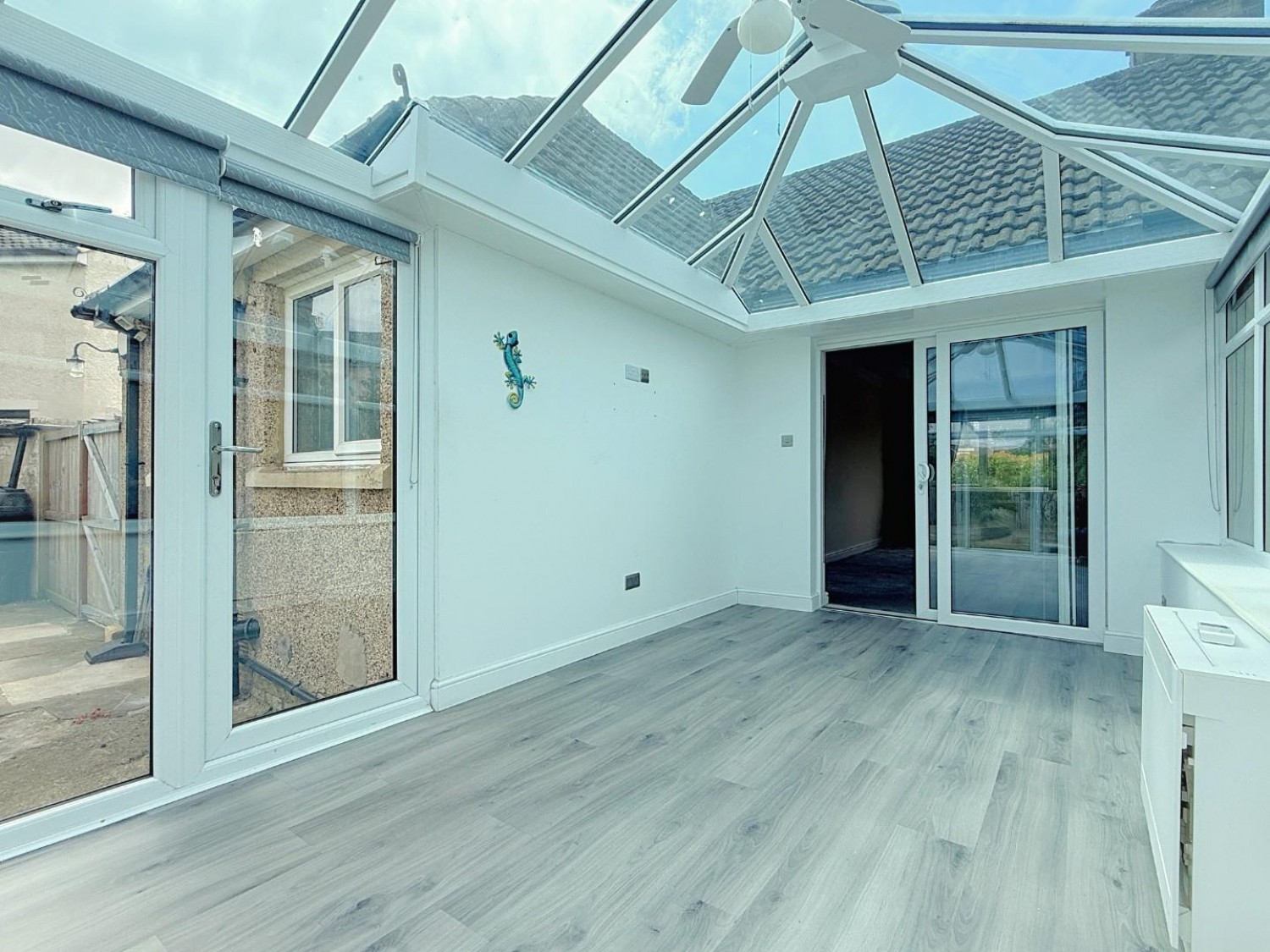 2 bedroom Bungalow for sale in Tyersal Court, Tyersal, , BD4 8EW