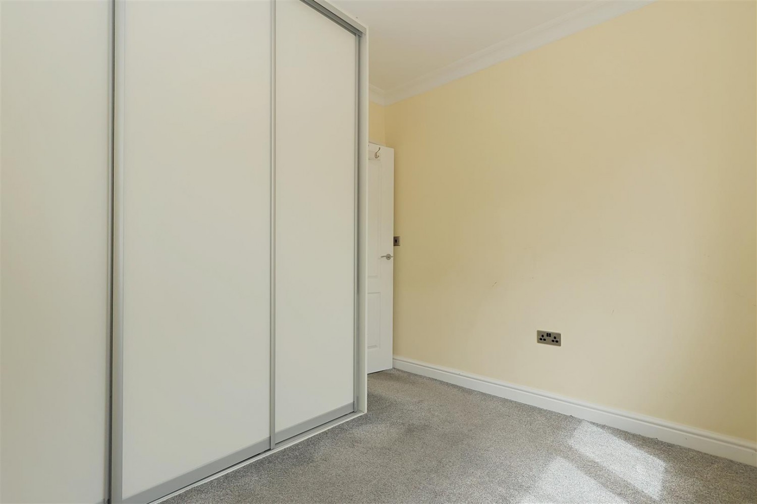 2 bedroom Bungalow for sale in Tyersal Court, Tyersal, , BD4 8EW
