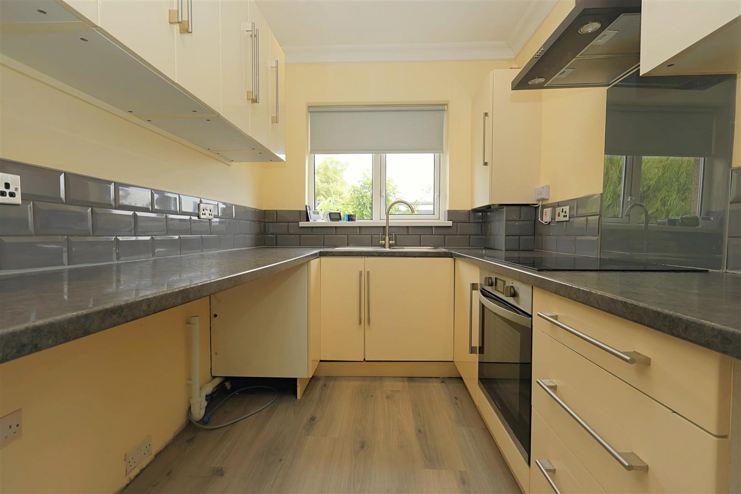 2 bedroom Bungalow for sale in Tyersal Court, Tyersal, , BD4 8EW