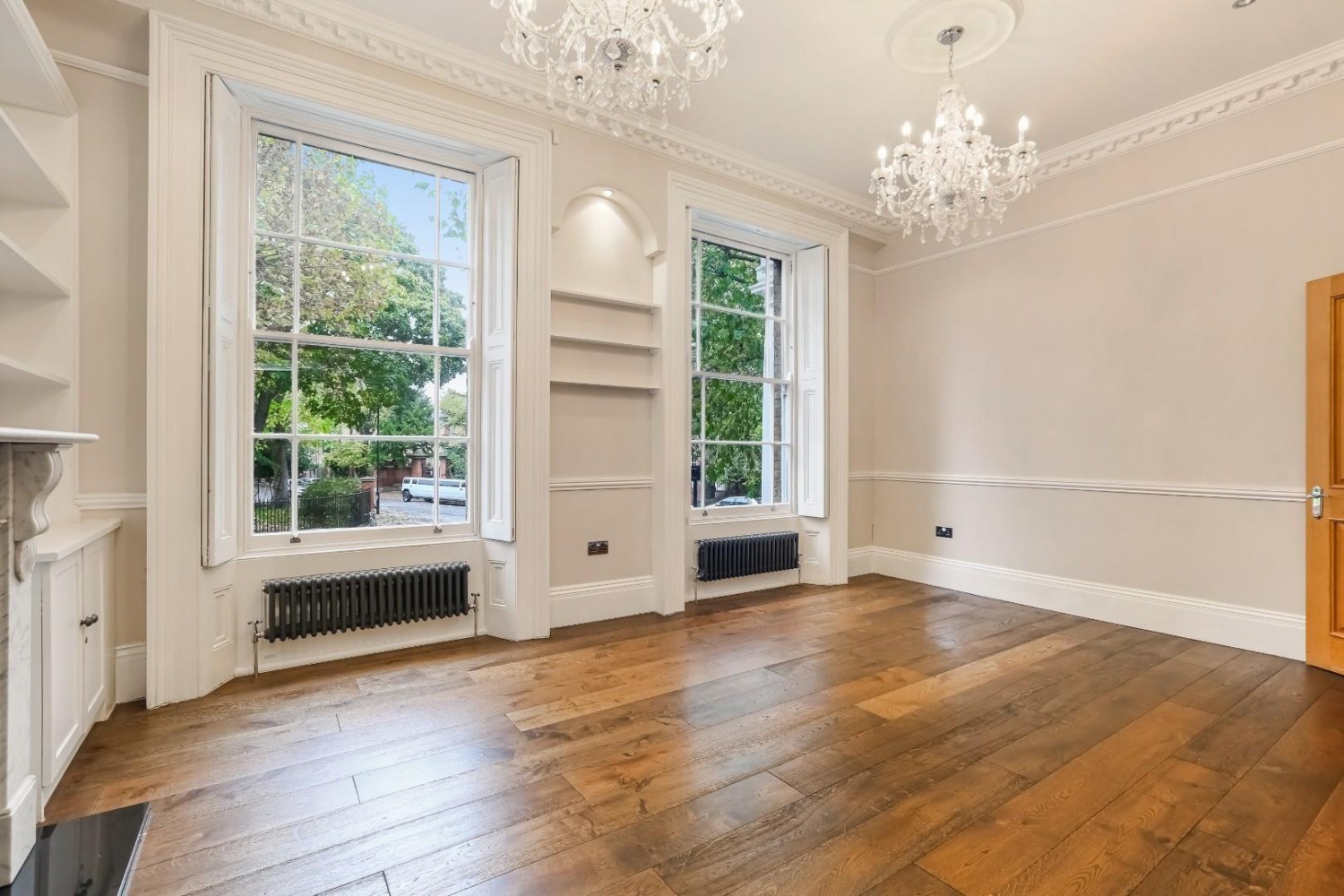 2 bedroom Flat for sale in Brunswick Park, London, SE5