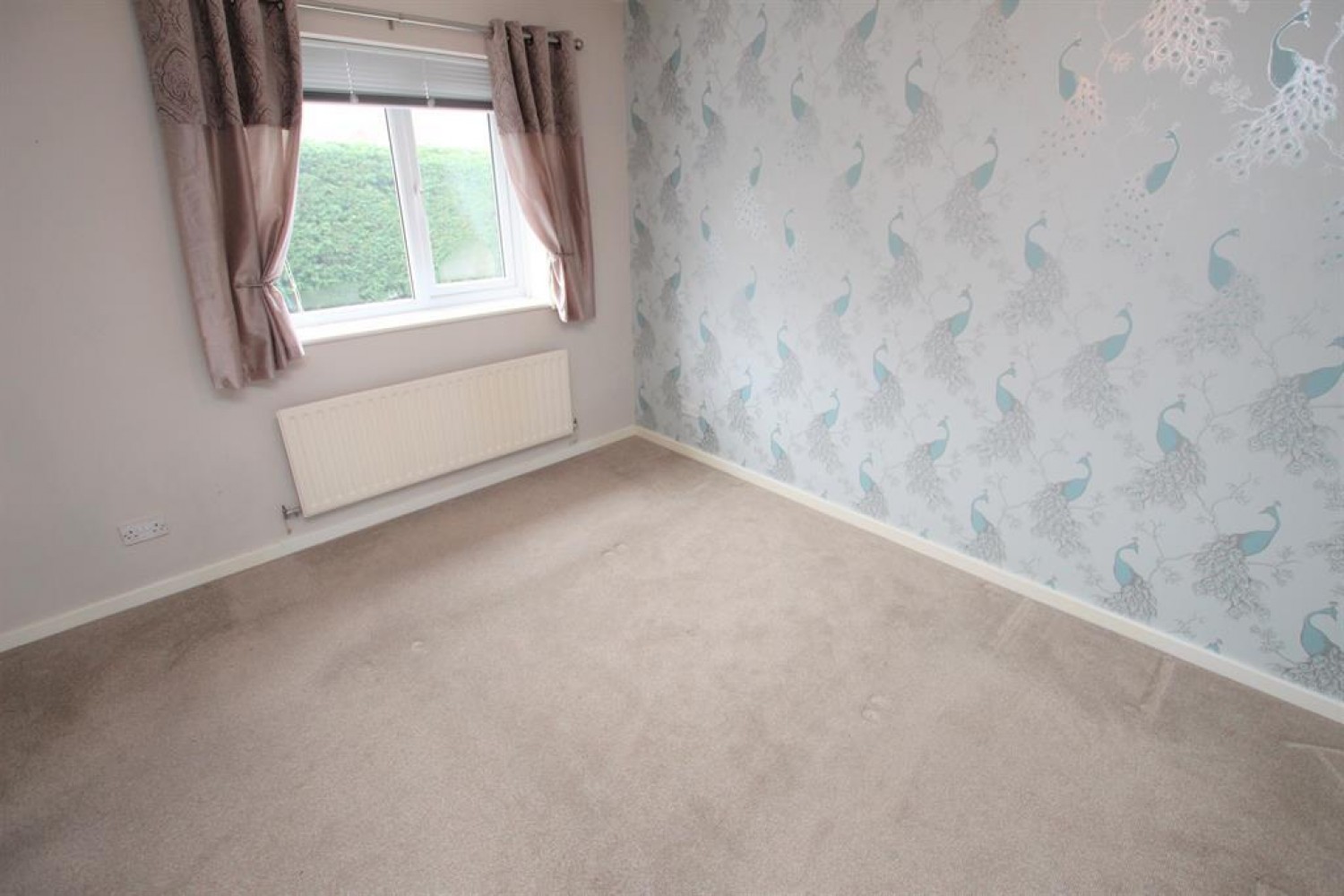 2 bedroom House to let in Perryfields Close, Redditch, B98 7YP