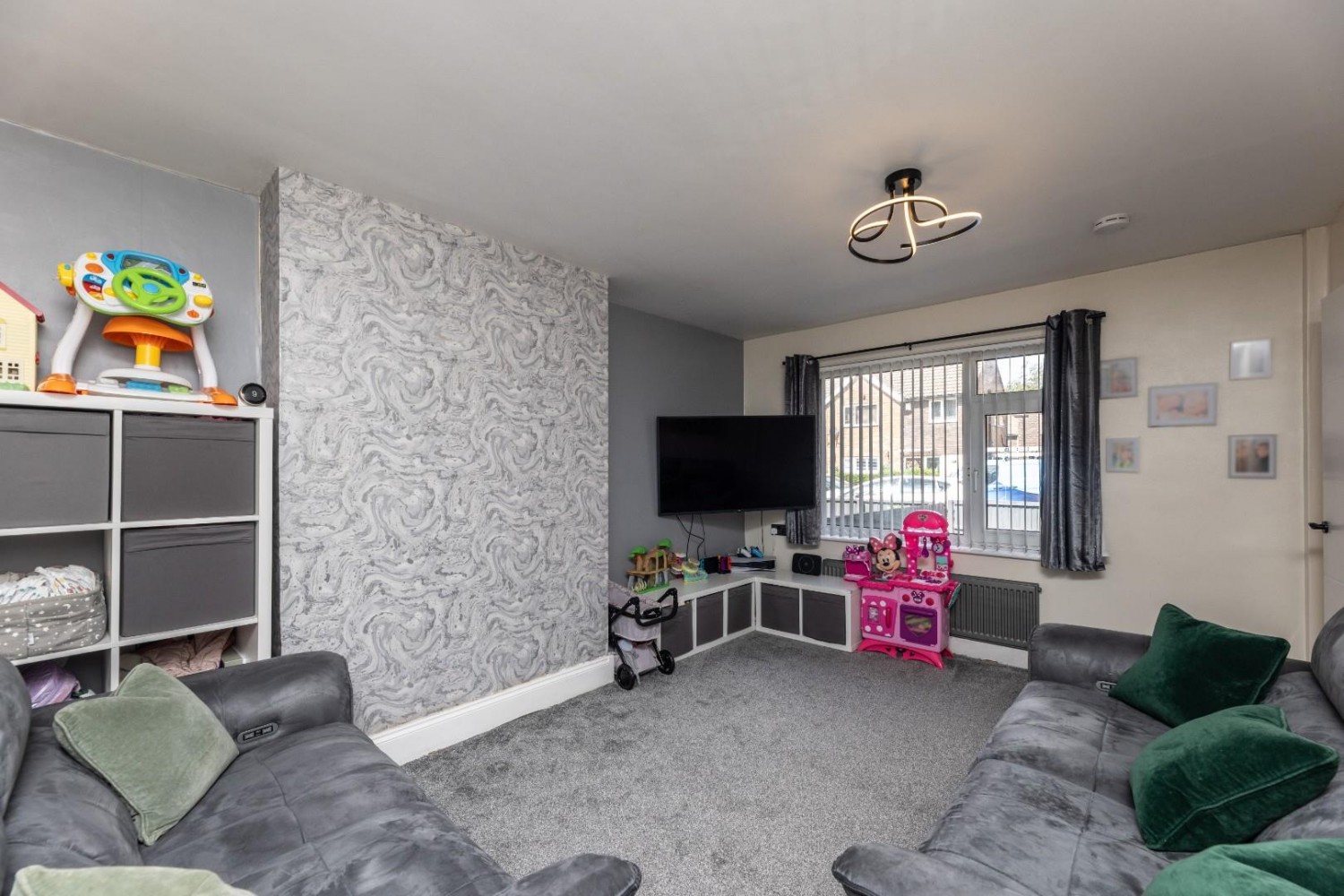 3 bedroom House for sale in Chiltern Avenue