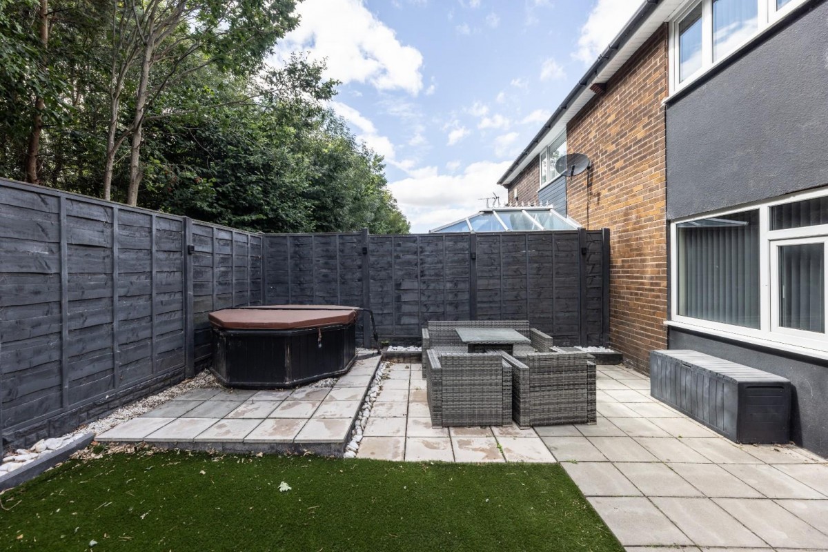 Chiltern Avenue