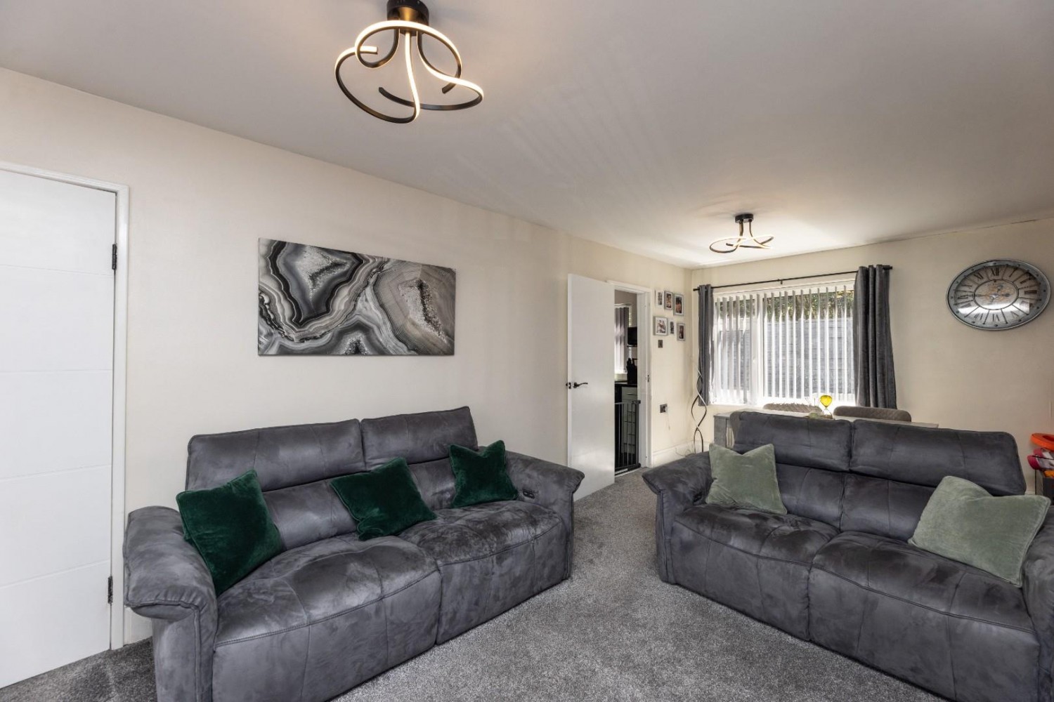 3 bedroom House for sale in Chiltern Avenue