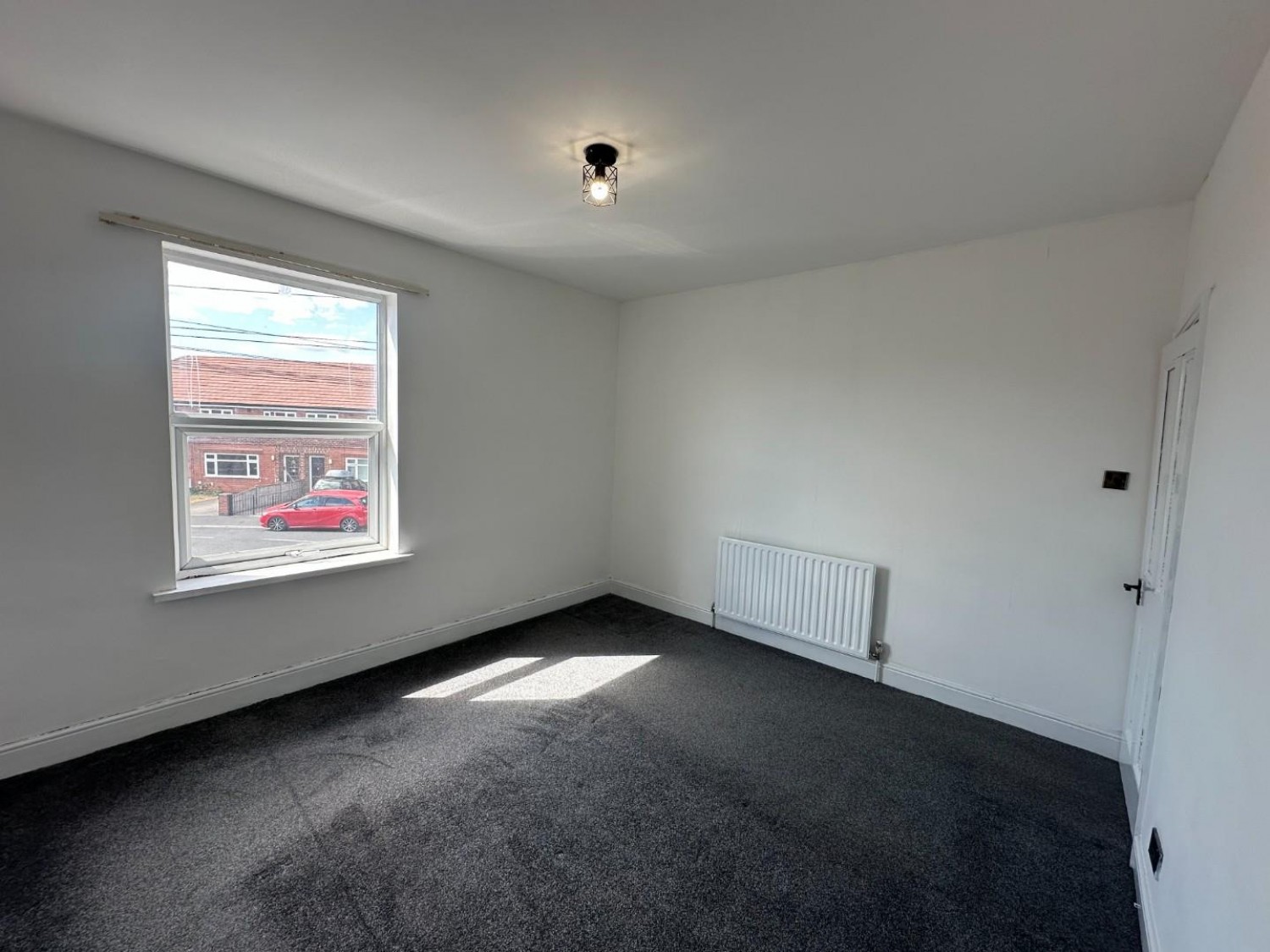 2 bedroom House to let in Westfields, Castleford