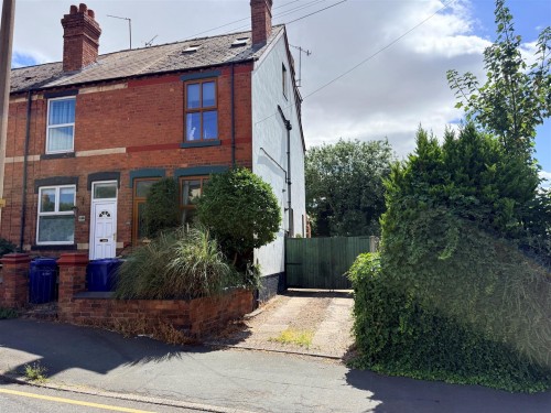 South Road , Stourbridge, DY8 3UL