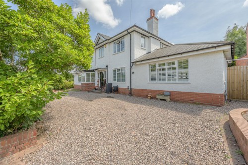 Foley Road, Stourbridge, DY9 ORT