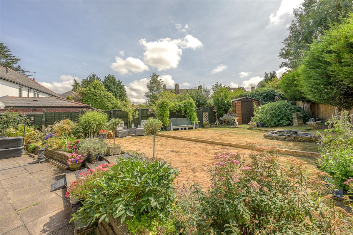 Foley Road, Stourbridge, DY9 ORT
