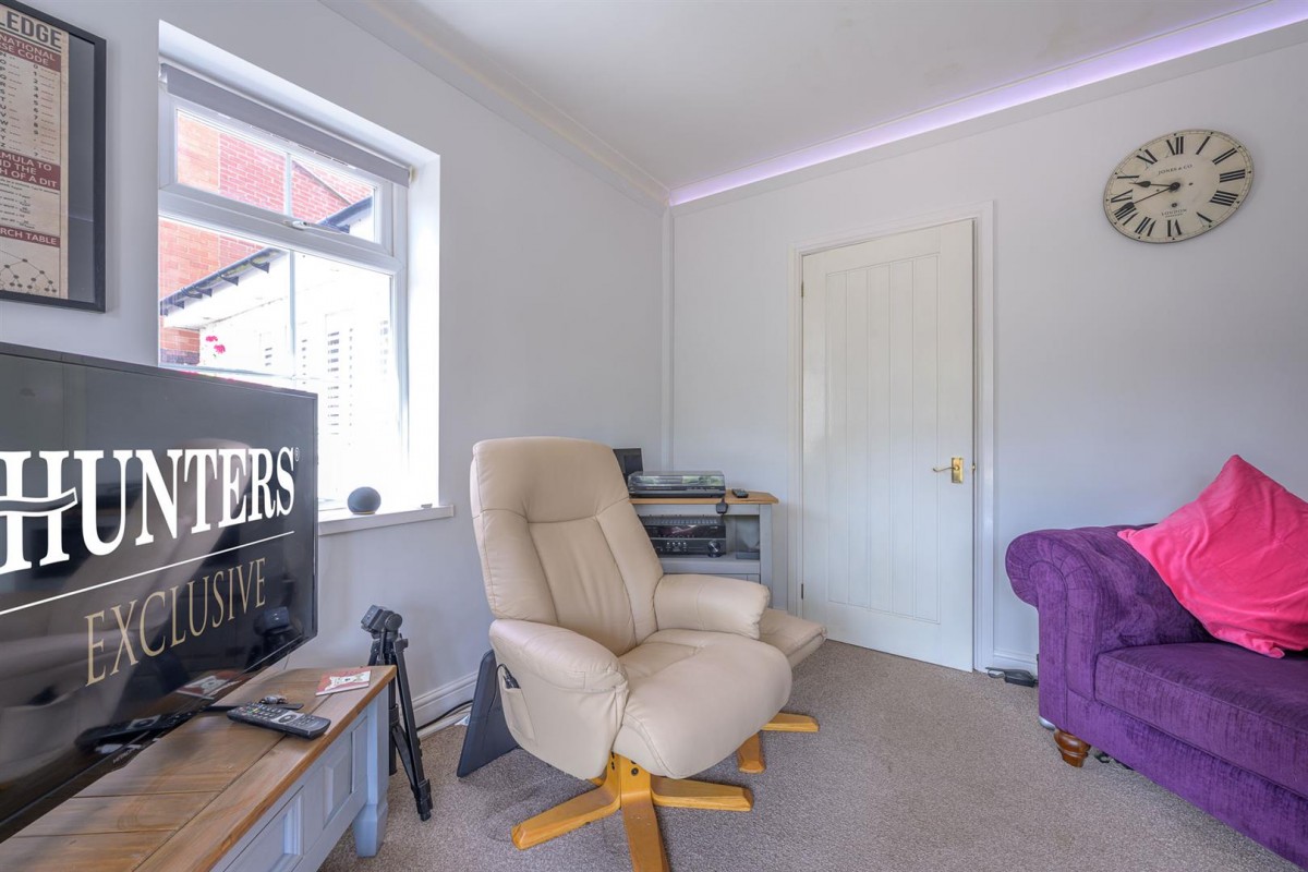 Foley Road, Stourbridge, DY9 ORT