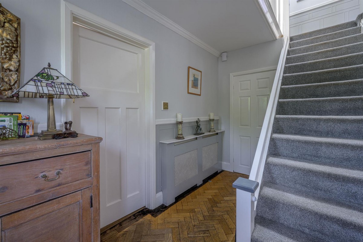 Foley Road, Stourbridge, DY9 ORT