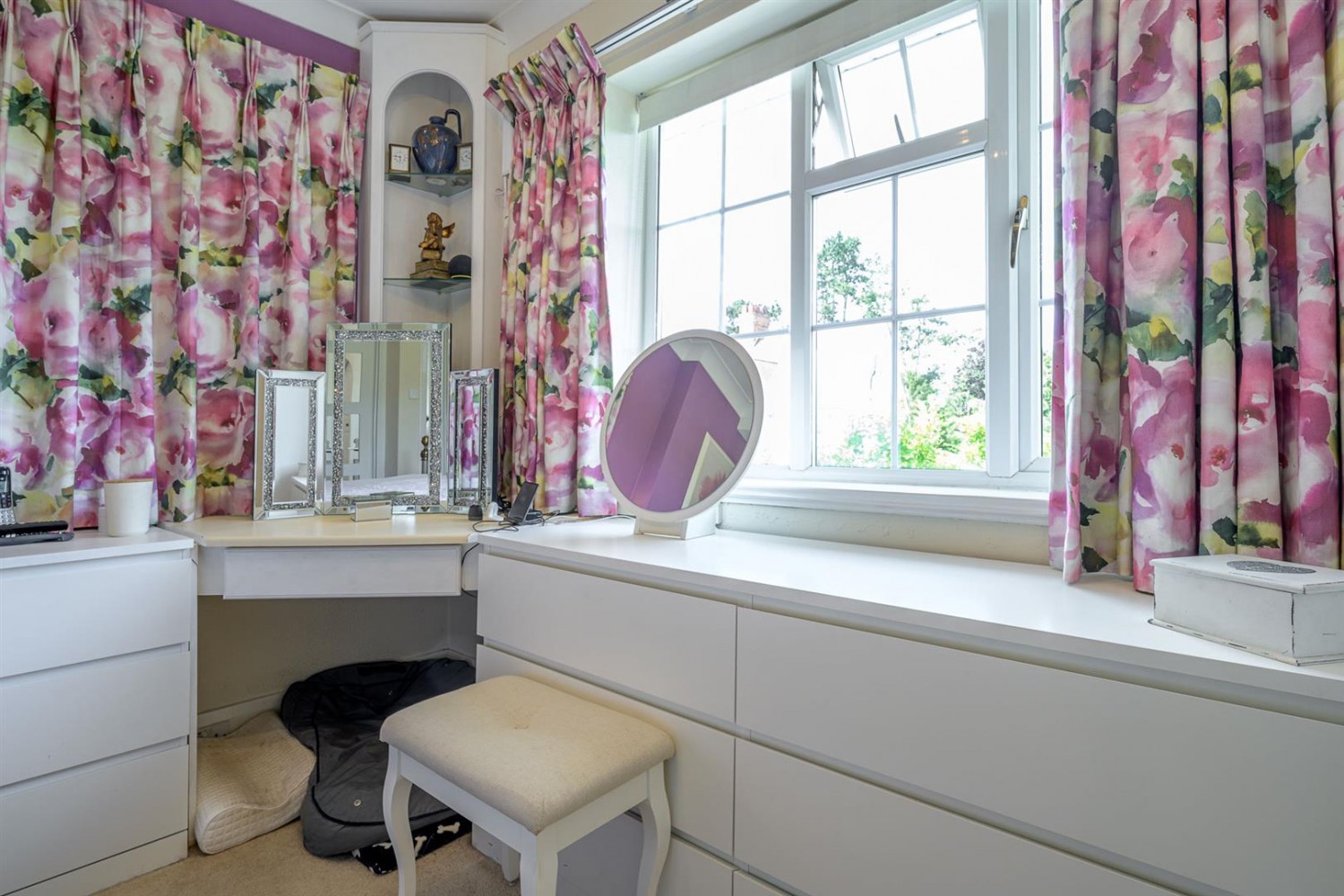 4 bedroom House for sale in Foley Road, Stourbridge, DY9 ORT