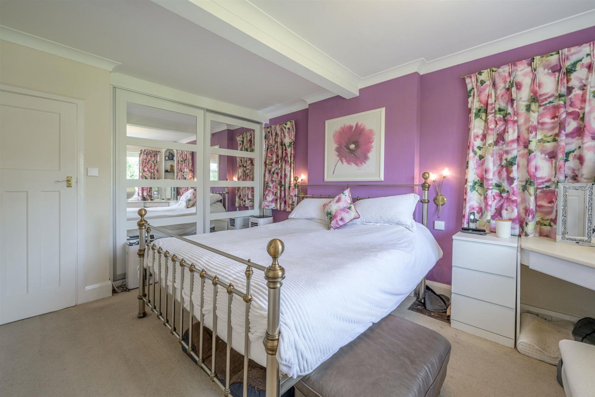 Foley Road, Stourbridge, DY9 ORT