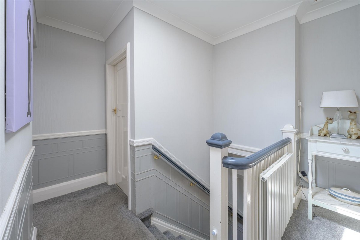 Foley Road, Stourbridge, DY9 ORT