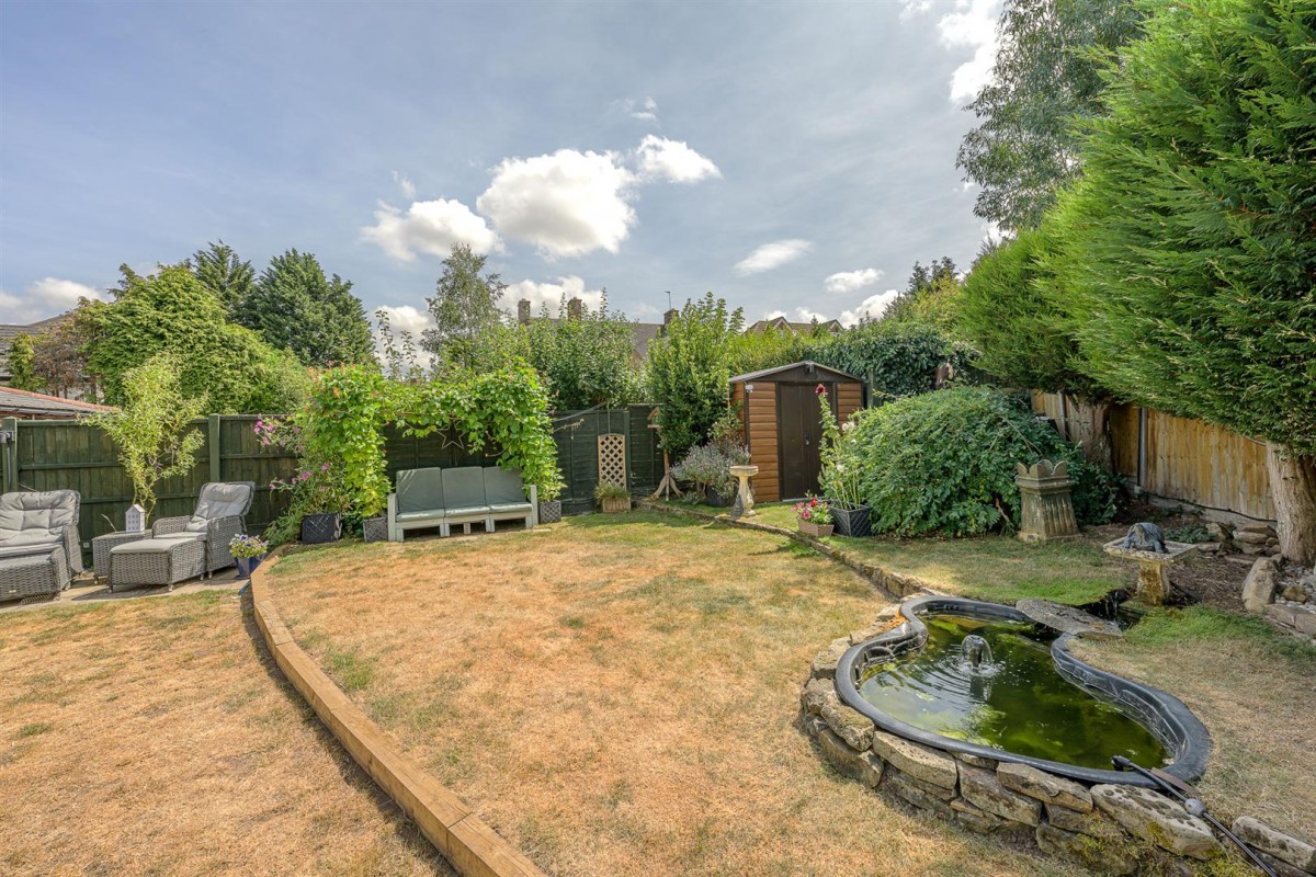 Foley Road, Stourbridge, DY9 ORT