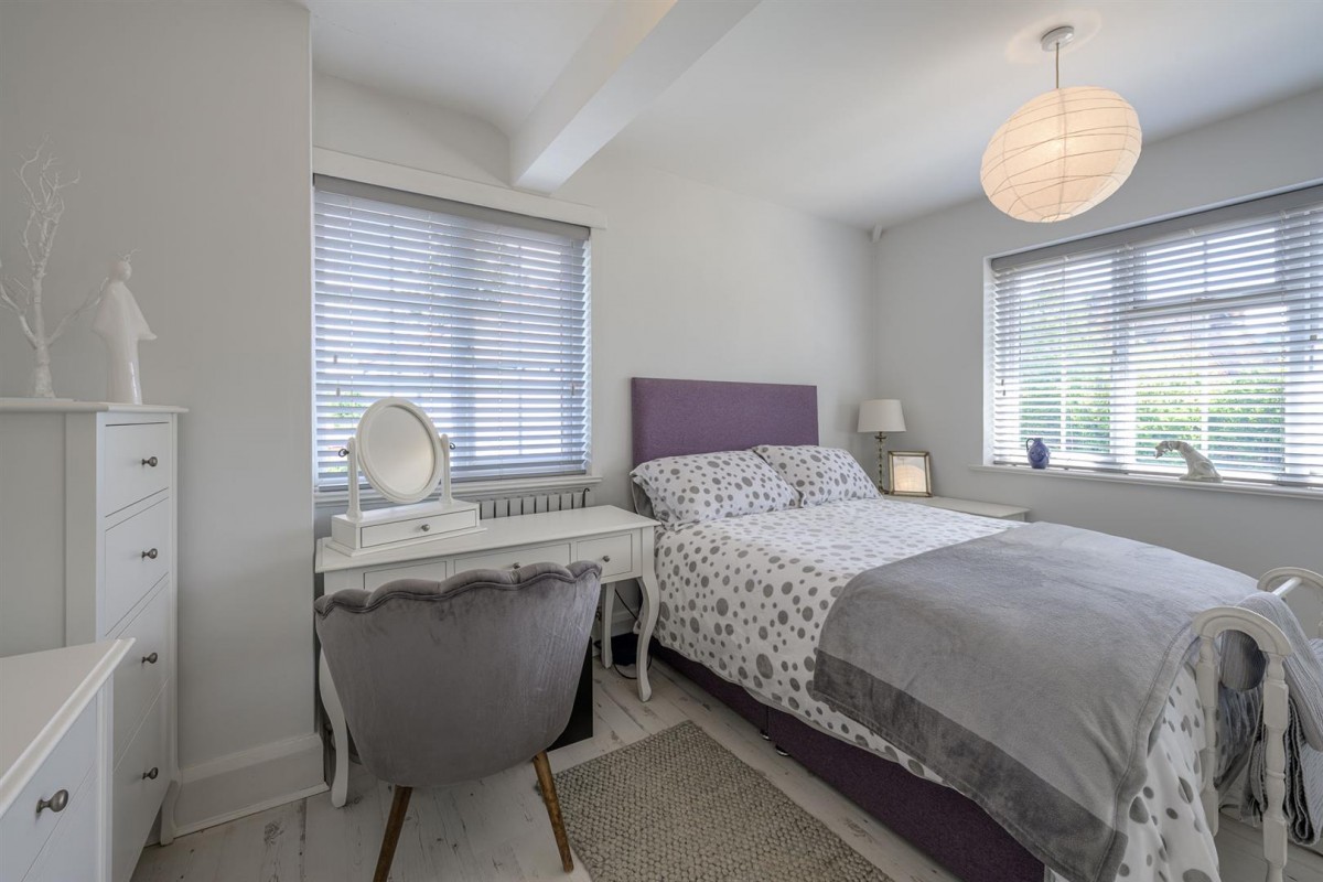 Foley Road, Stourbridge, DY9 ORT
