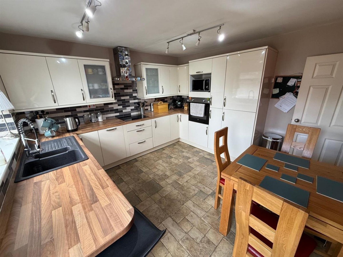 Church Avenue, Stourbridge, DY8 4JZ