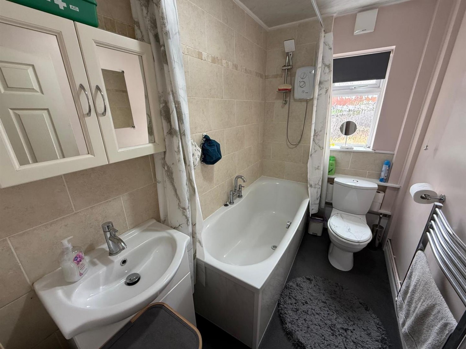 3 bedroom House for sale in Church Avenue, Stourbridge, DY8 4JZ