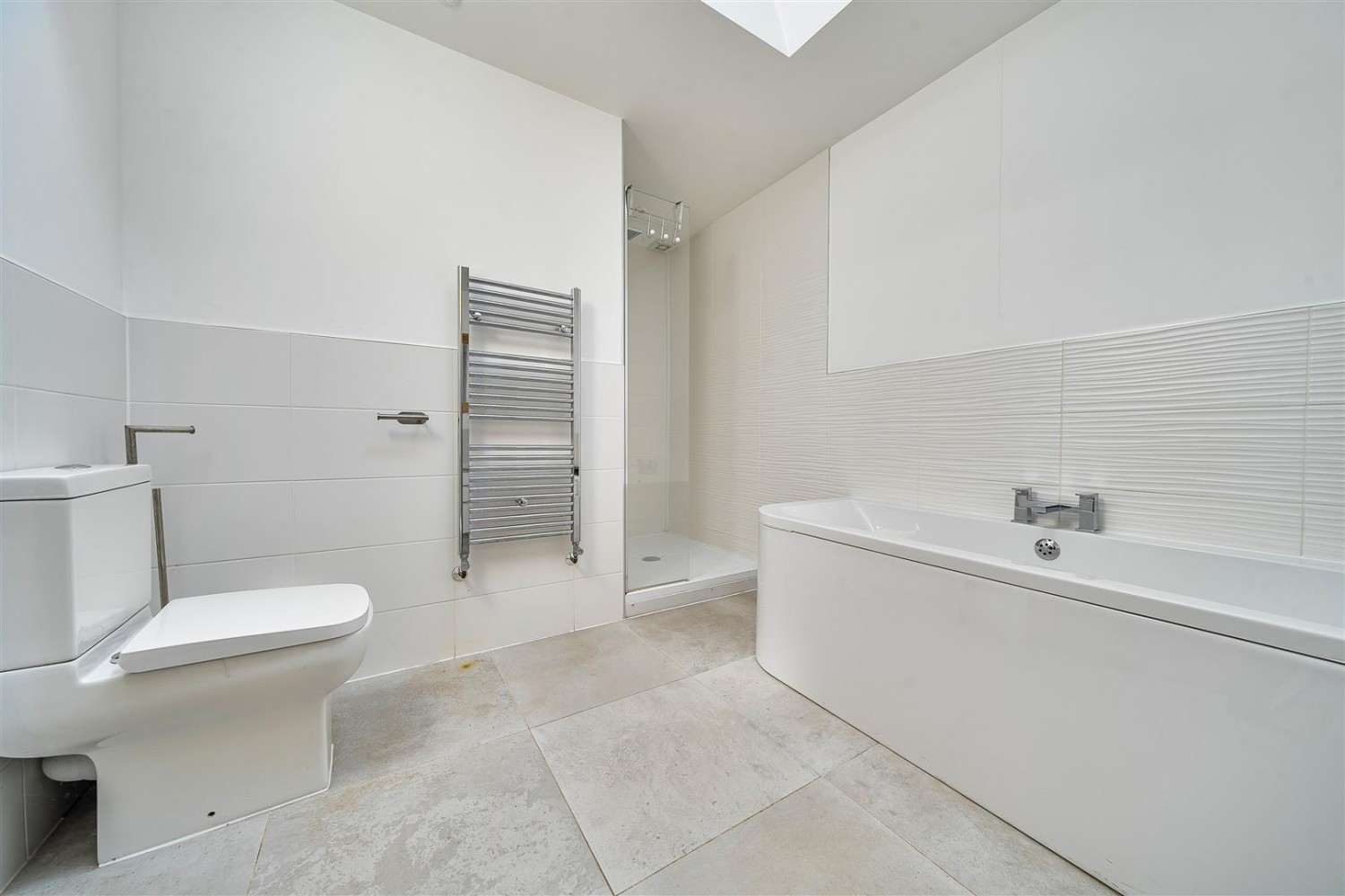 4 bedroom Bungalow for sale in The Old Coal House, Sandy Lane, Kidderminster, DY11 5QZ
