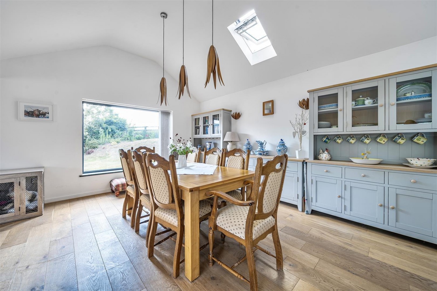 4 bedroom Bungalow for sale in The Old Coal House, Sandy Lane, Kidderminster, DY11 5QZ