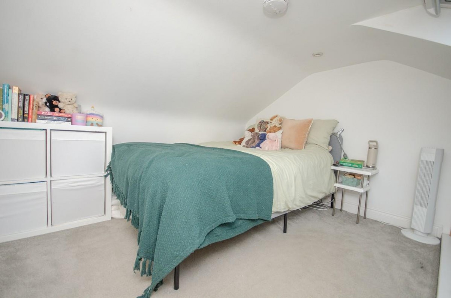 4 bedroom House for sale in Haydock Close, Downend, Bristol, BS16 6SP